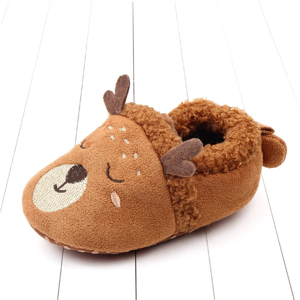 Adorable Anti-Slip Infant Knit Slippers for Boys and Girls - Cute Cartoon Prewalker Crib Shoes