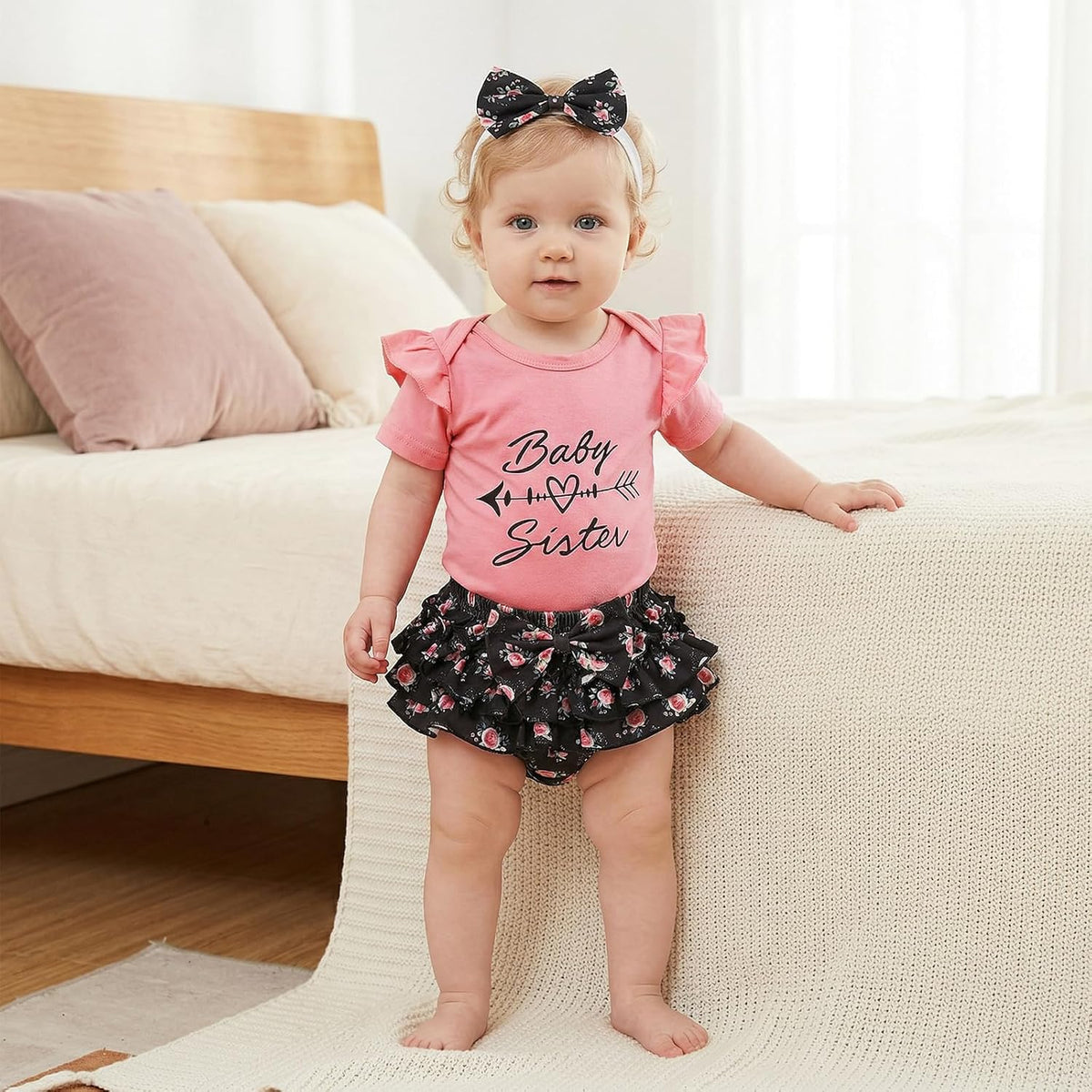 Baby girl summer romper and shorts three-piece set, view 2