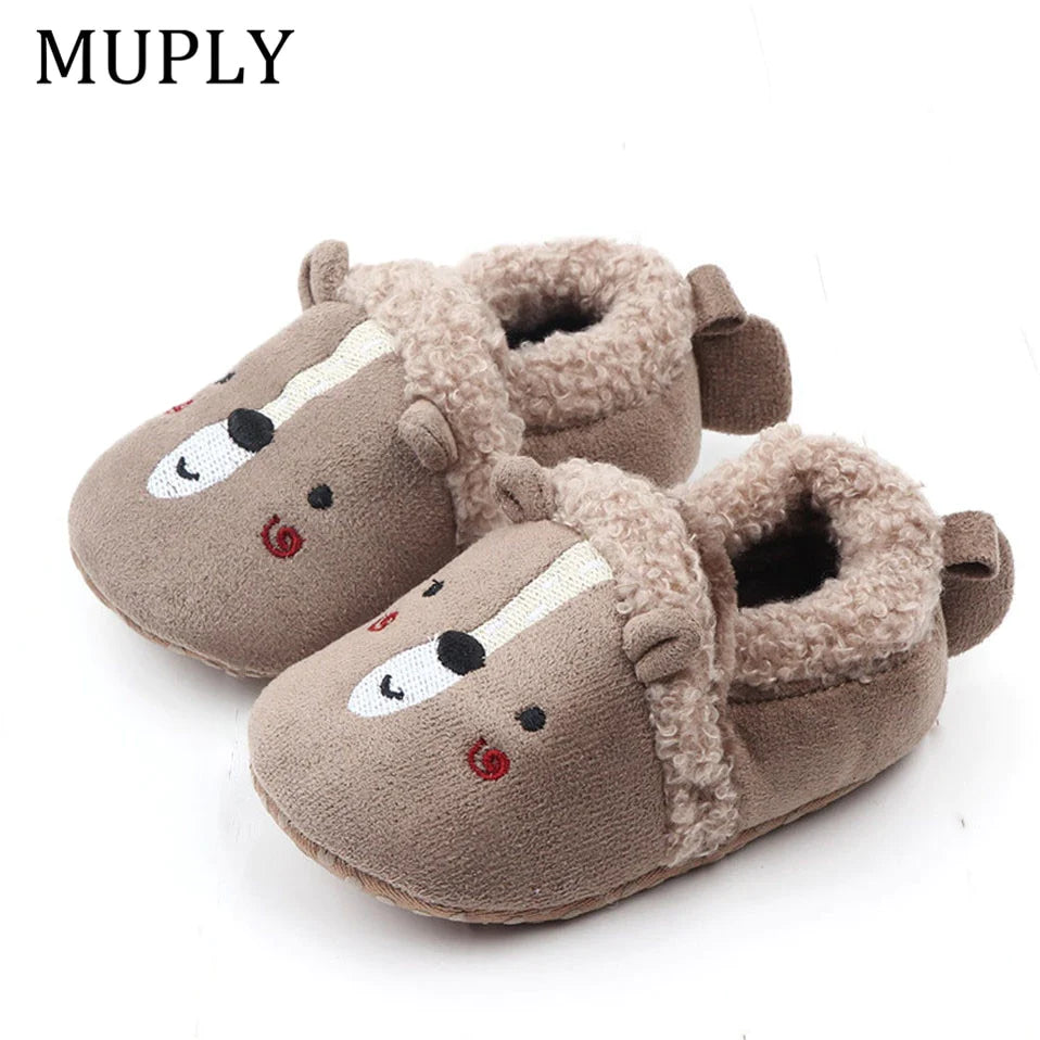 Adorable Anti-Slip Infant Knit Slippers for Boys and Girls - Cute Cartoon Prewalker Crib Shoes